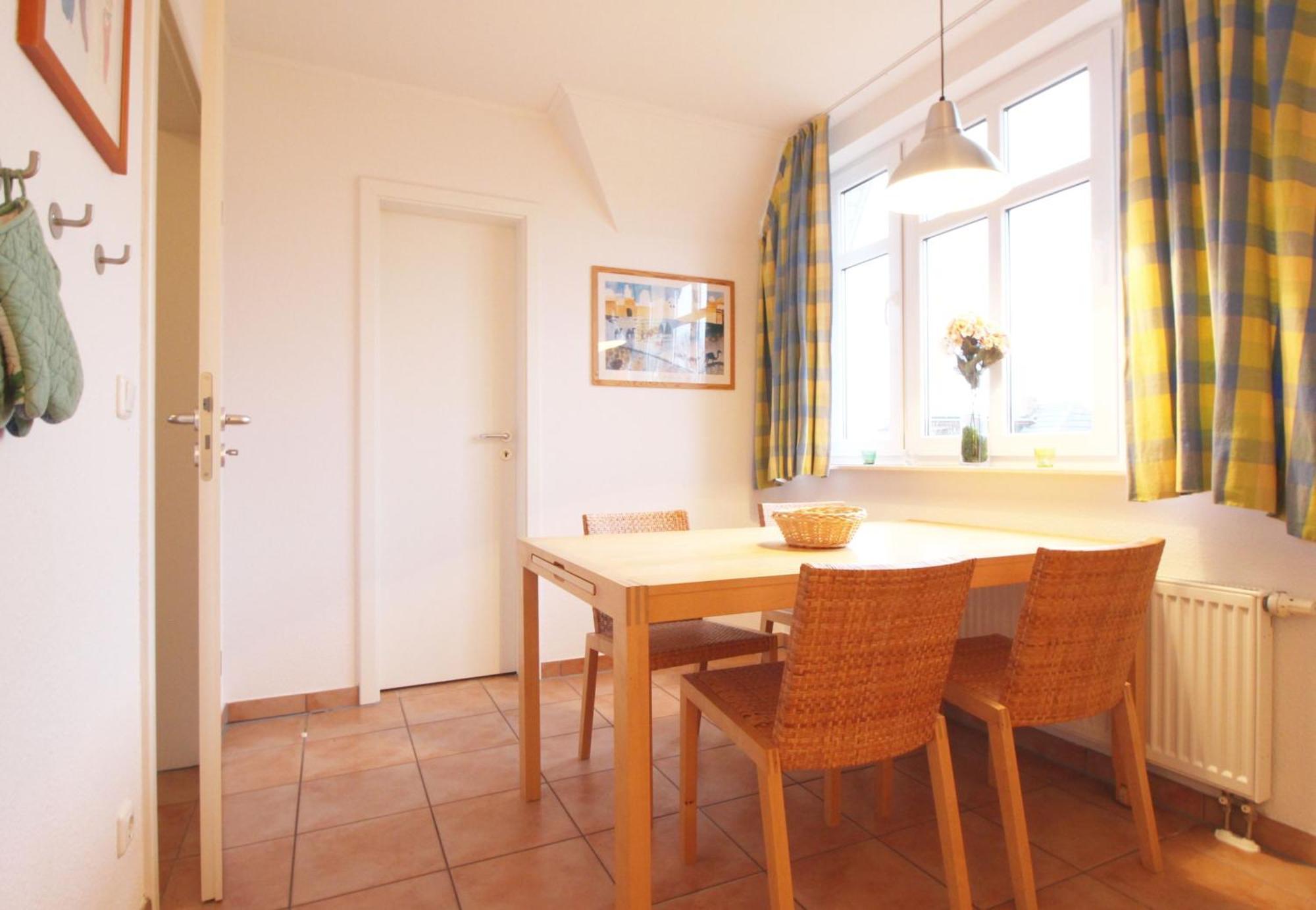 Hafenhaeuser Breege - Ferienwohnung 9 Strandlaeufer Buitenkant foto